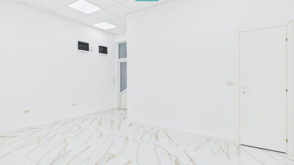 Proprietate de prestigiu în centrul Aradului - Poză 15