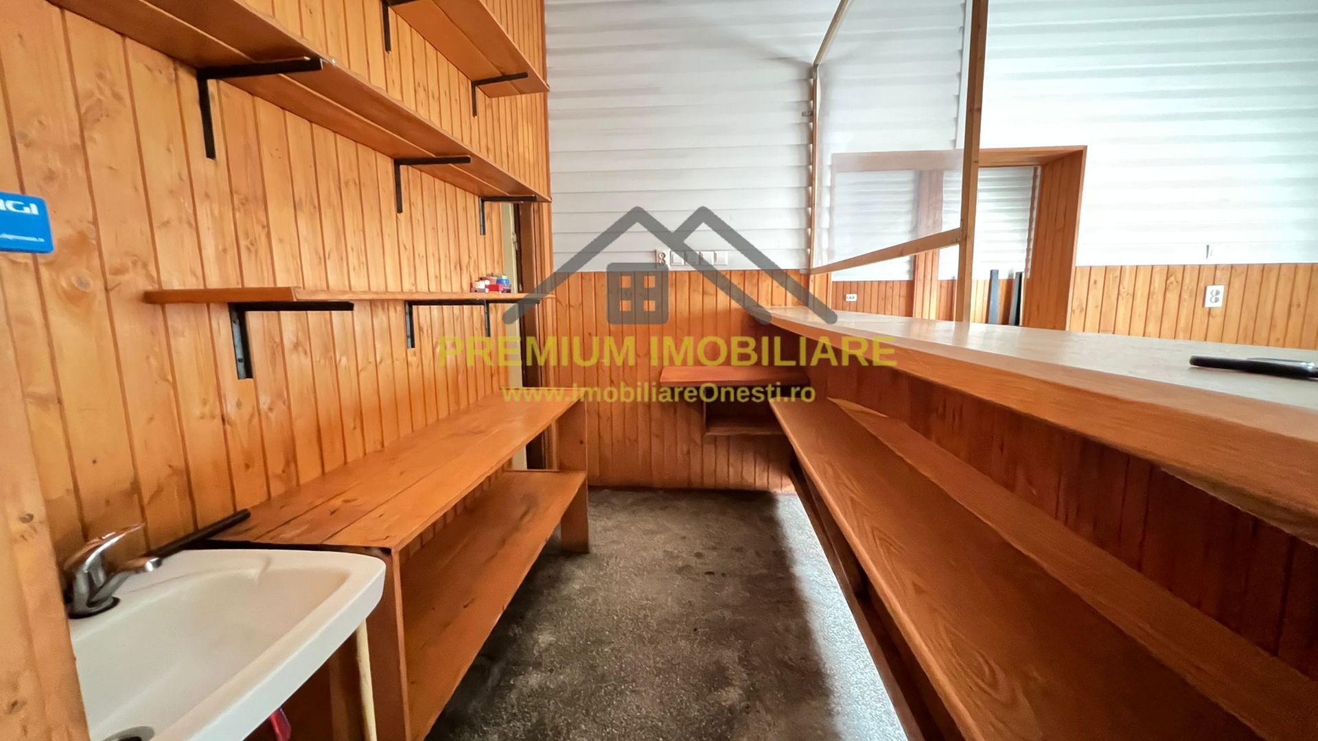 Spațiu comercial de vânzare – Zona de Sus, Onești - Poză 3