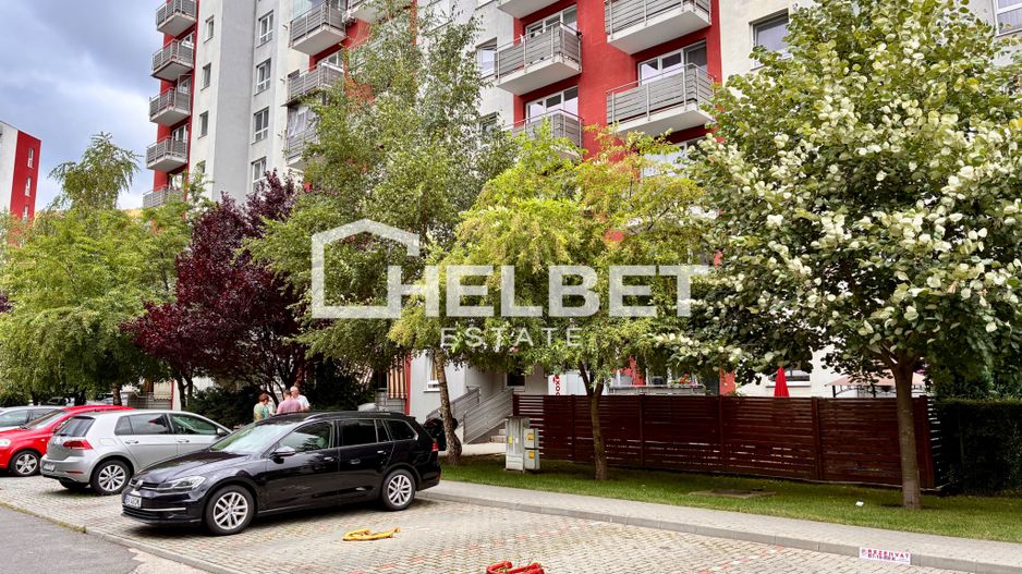 2 CAMERE / DECOMANDAT / PARCARE / BOXĂ / AVANTGARDEN 3 - Poză 17