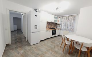 Apartament cu 2 camere decomandate de inchiriat, Cetate - Poză 1