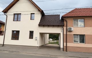 NOU PE PIAȚĂ! Casă individuală cu teren de 540 mp, - Poză 1