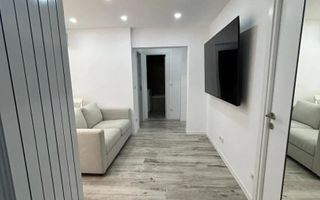 Închiriez apartament 3 camere lux, Unirii, centrală proprie - Poză 7