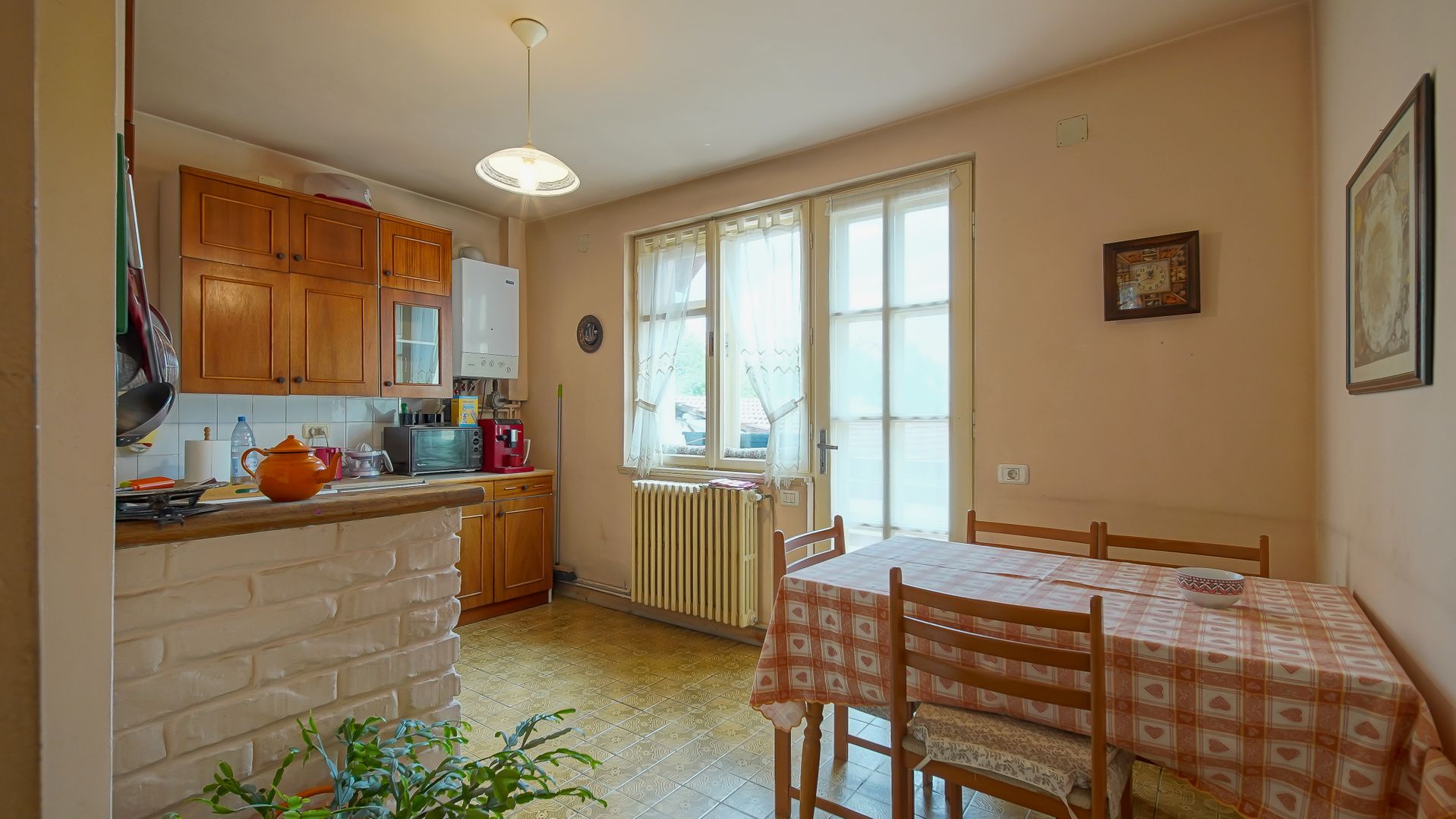 Confort de apartament, libertate de casă – 3 camere, curte și garaj - Poză 18