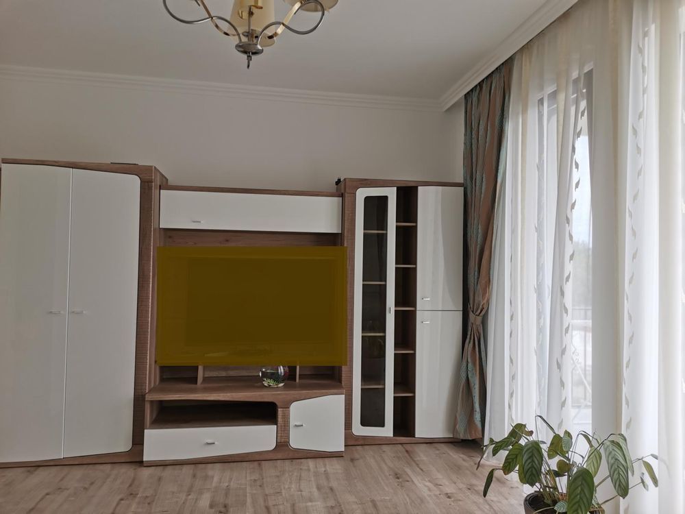 Giroc | 2 Camere | Etaj 1 | Mboilat si Utilat | Loc de parcare - Poză 2