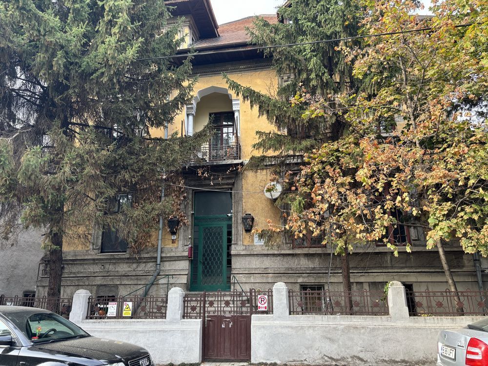 De vanzare Apartament 3 camere in Vila Interbelica Victoriei sect 1 - Poză 5