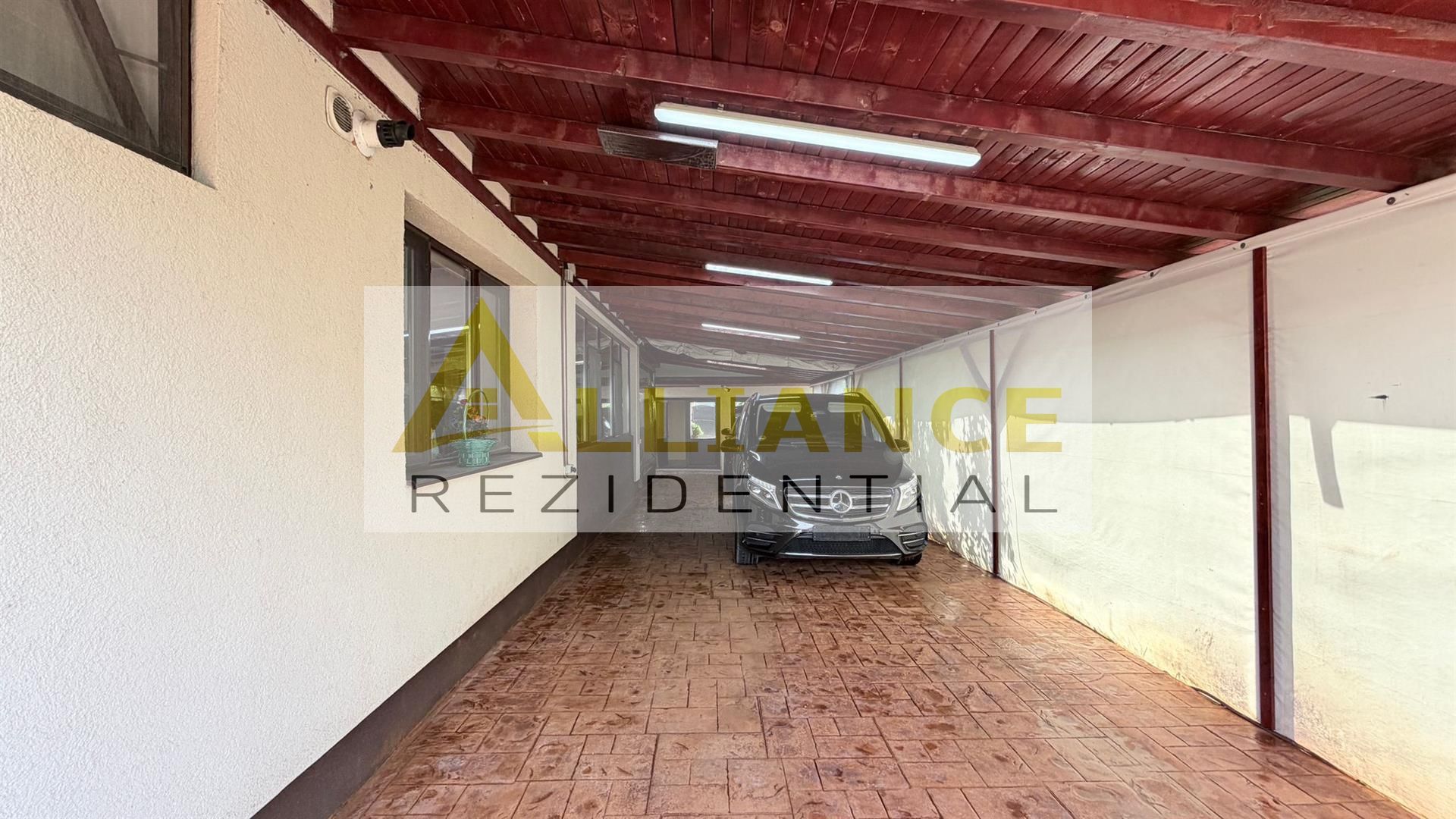 Casa Individuala - 5 camere - 3 bai - 520mp teren - Poză 3