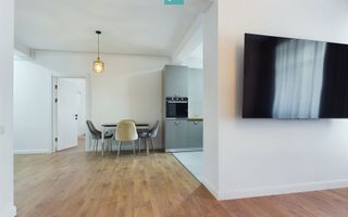 Apartament cu 3 camere Medicover Piata Victoriei - Poză 50