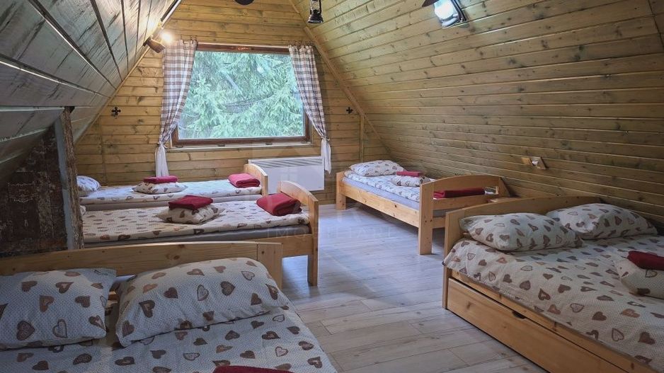 Cabană de vânzare la munte - Poză 8