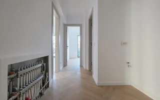 Ap.3 Camere la Etaj 1,Bloc 2026, cartier Traian-Cecilia Storck , Rm.VL - Poză 12