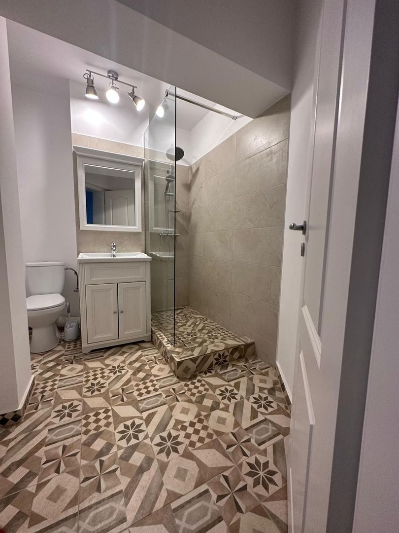 Închiriere Apartament 2 Camere, Zona Calea Moșilor - Poză 5