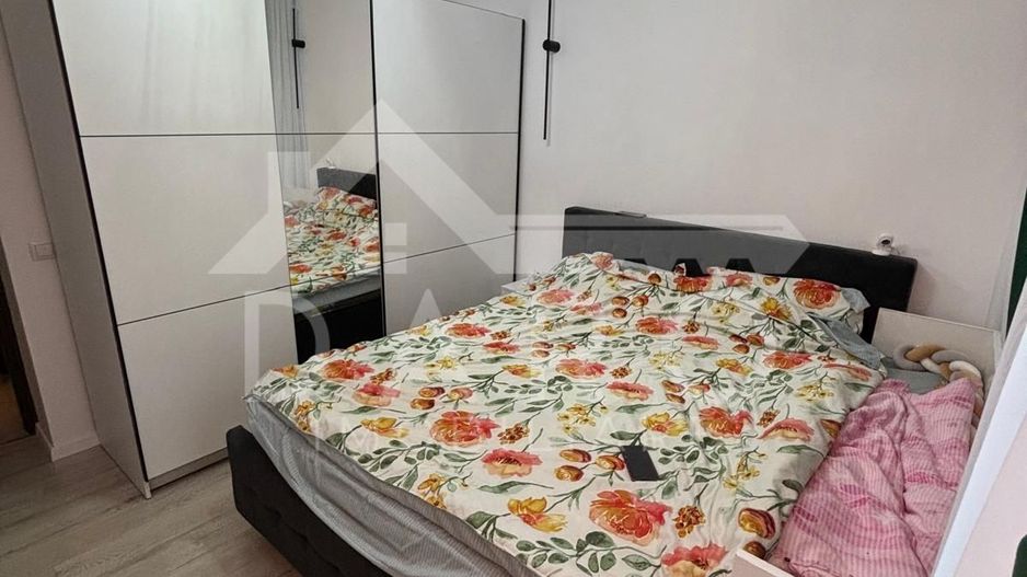 Apartament 3 camere complet renovat - Poză 8