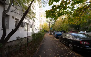 Apartament cu 3 camere de vanzare in zona Metrou Gorjului - Poză 13