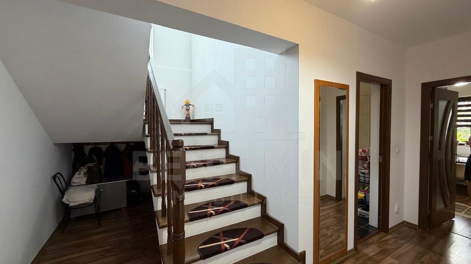 Casa moderna 5 Dormitoare 524mp teren Bariera Valcii -mobilata - Poză 17