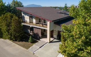 Casă deosebită de vânzare în Sânpetru | Teren 1400 mp - Poză 36