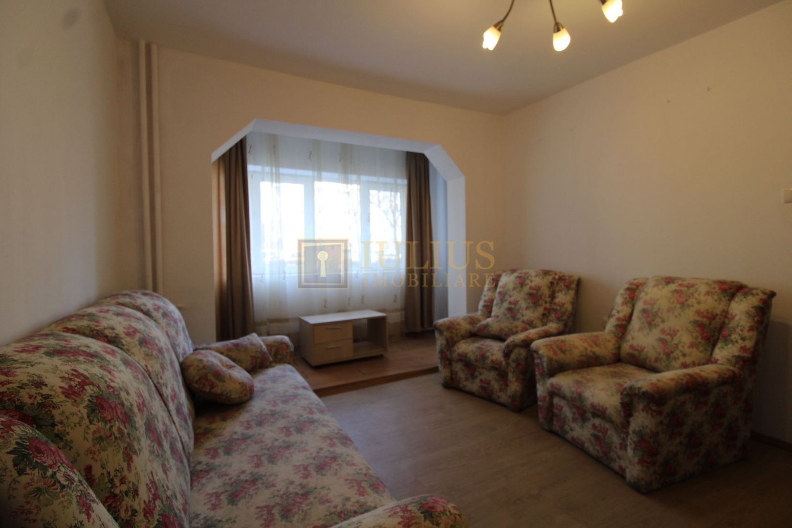 3 camere, Torontalului-vis a vis de Iulius Mall, centrala proprie - Poză 7