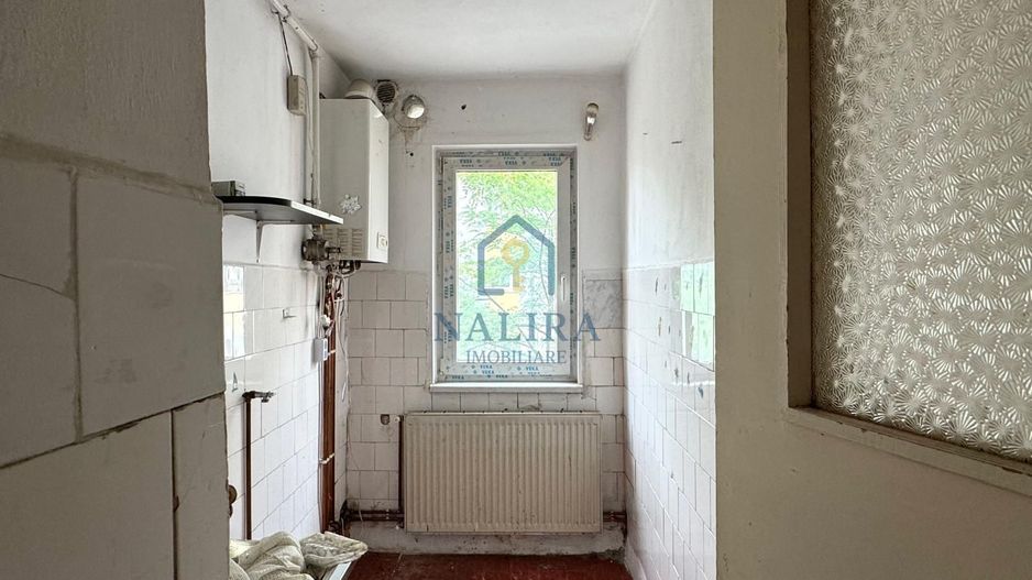 Vanzare apartamnt - 3 camere - etaj 1 Matei Basarab - Poză 5