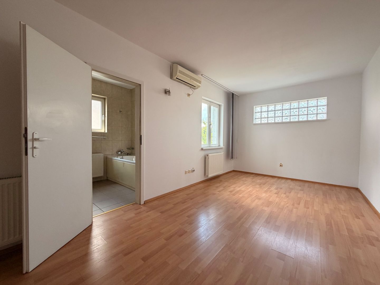 CASA + GARAJ | CURTE LIBERA - Poză 10