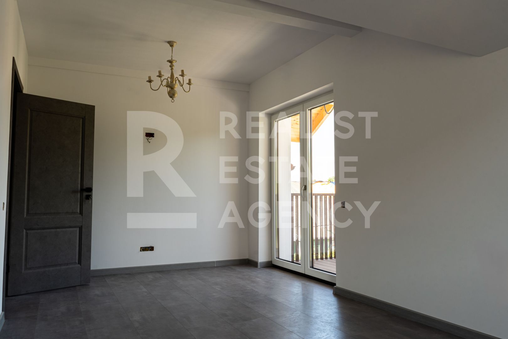 Case moderne de vânzare în Cristian, Brașov – confort și eficiență - Poză 12