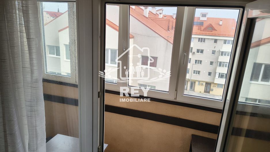 Apartament la mansardă M1+M2  / 3 camere / Terezian - Poză 12