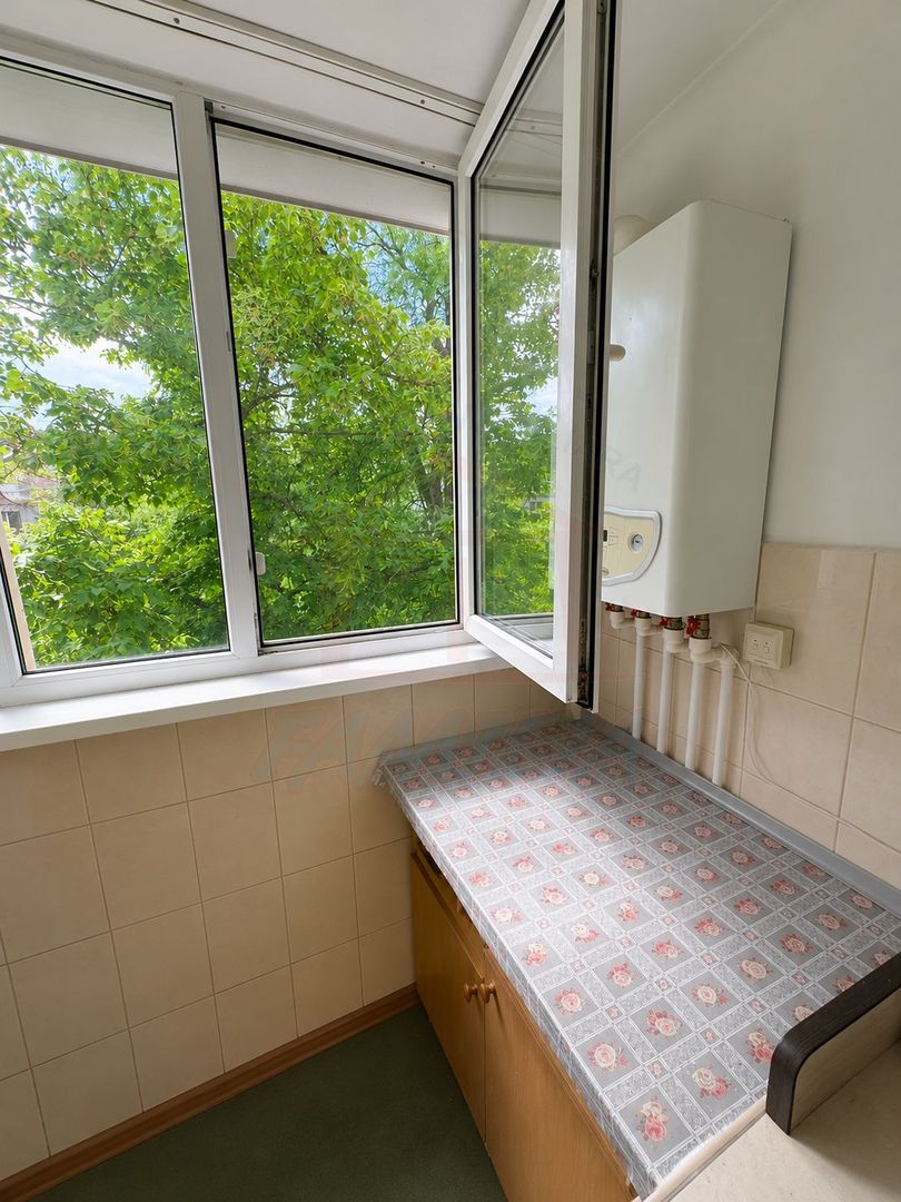 Apartament 2 camere, etaj 3, în inima cartierului Tiglina 2 - Poză 5