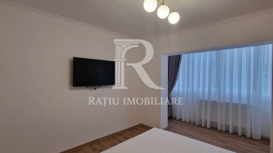 Apartament cu 3 camere | Etajul 2 | Nufarul | Oradea - Poză 4