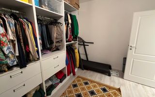 Decomandat. Cu gradina proprie. Mobilat si utilat - Poză 9