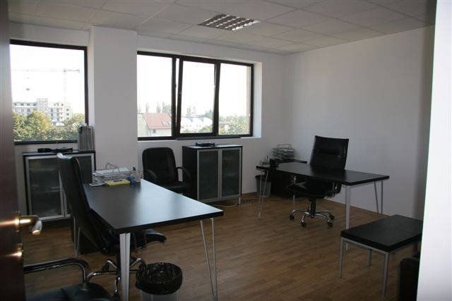 Vanzare cladire birouri - Poză 3