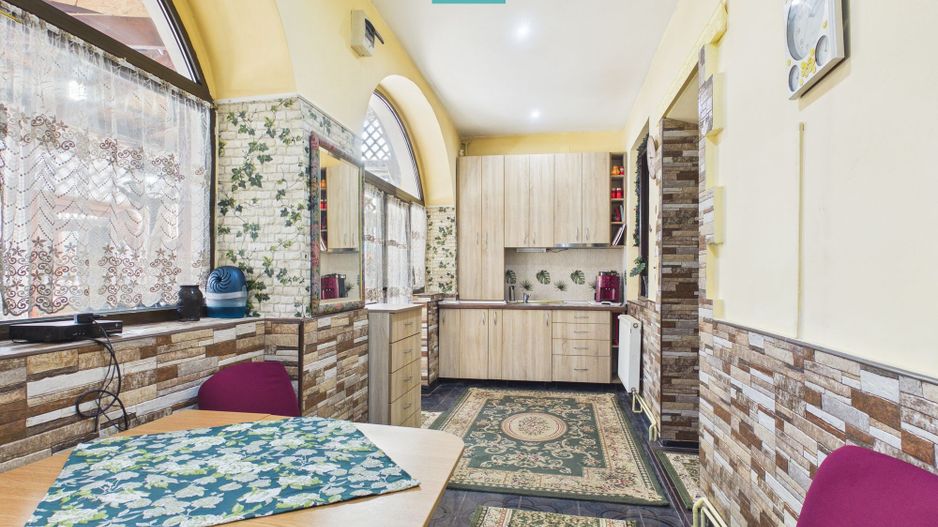 Apartament cu 2 camere pe Str.Episcopiei - Poză 7