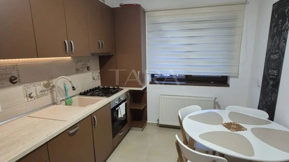 Apartament cu 3 camere, balcon și parcare – zona Panemar, Florești. - Poză 4