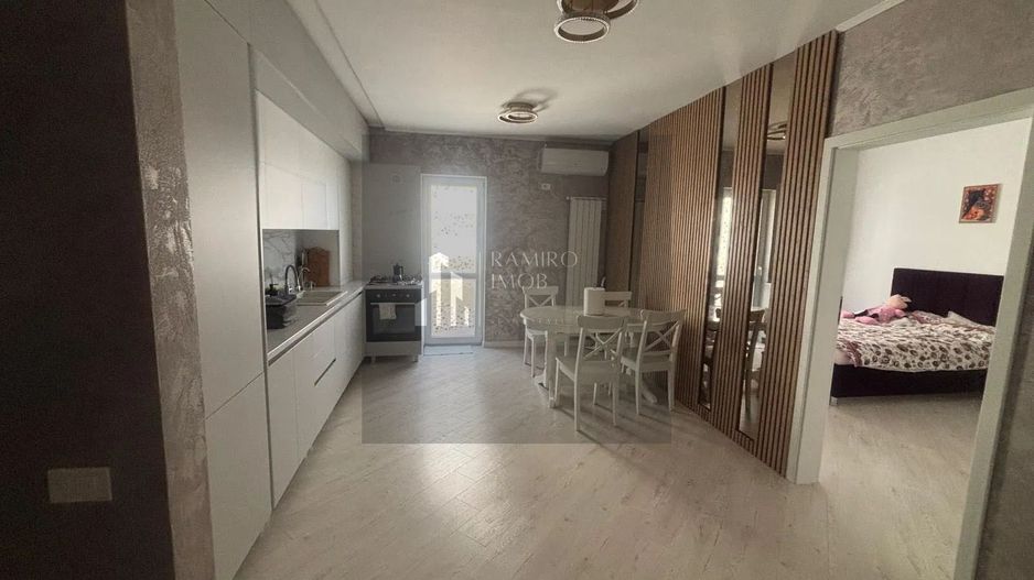 Apartament 3 camere decomandat Grand Kristal Residence/loc parcare - Poză 6