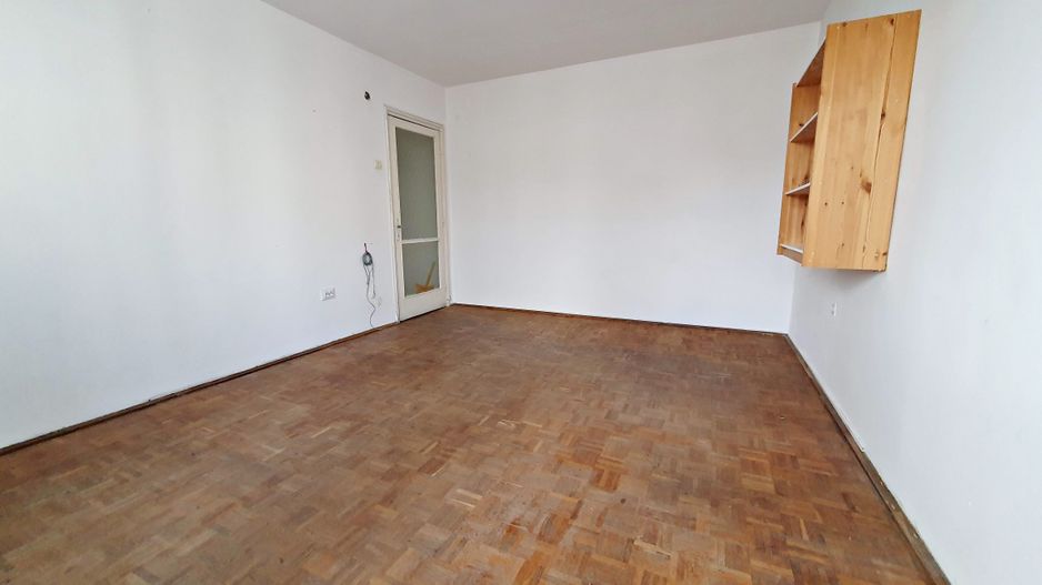 Comision Zero-Central-Bdul 15 Noiembrie apartament decomandat cf I - Poză 9