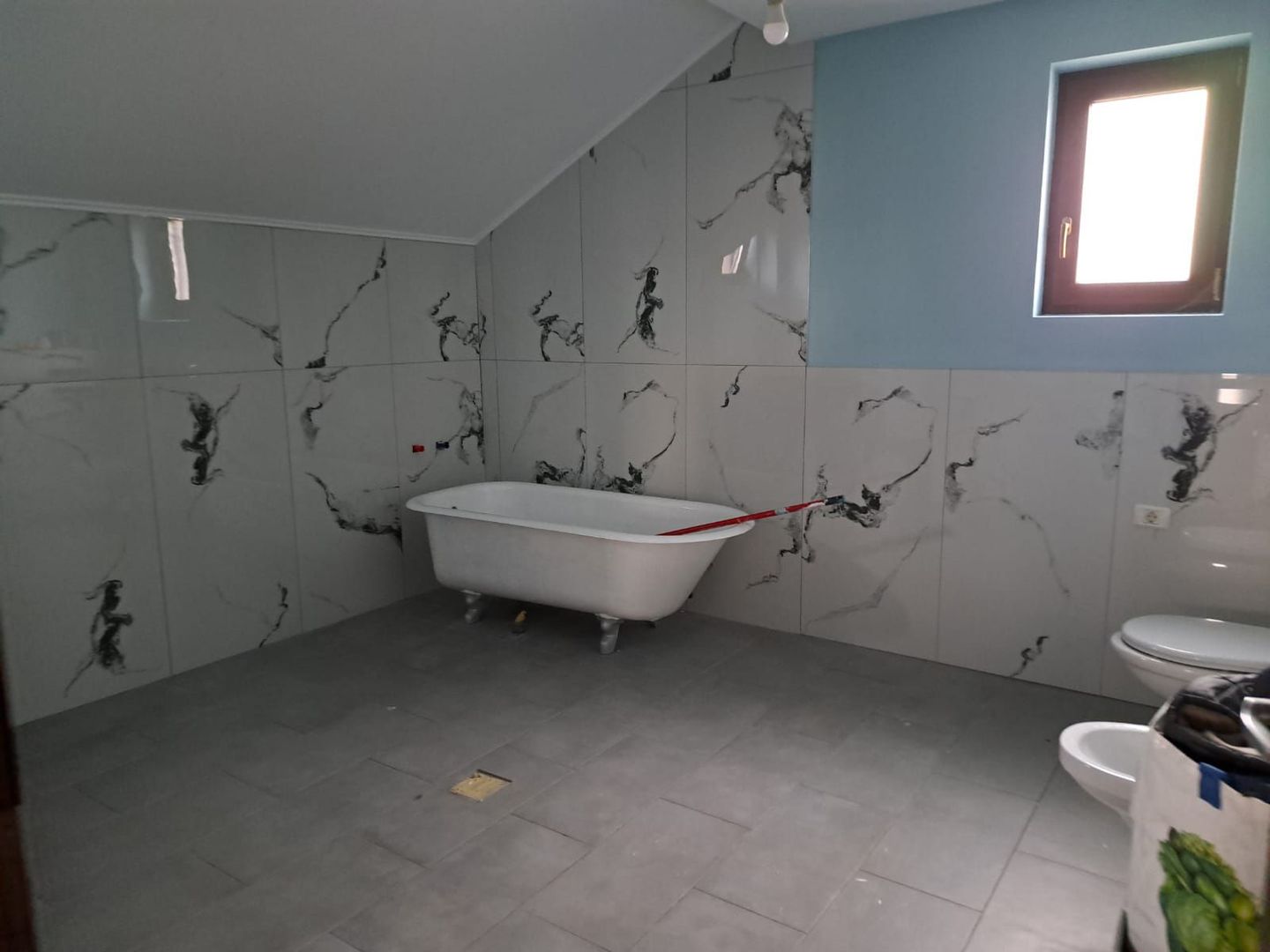 Ideala pentru o familie-casa la cheie - Poză 3