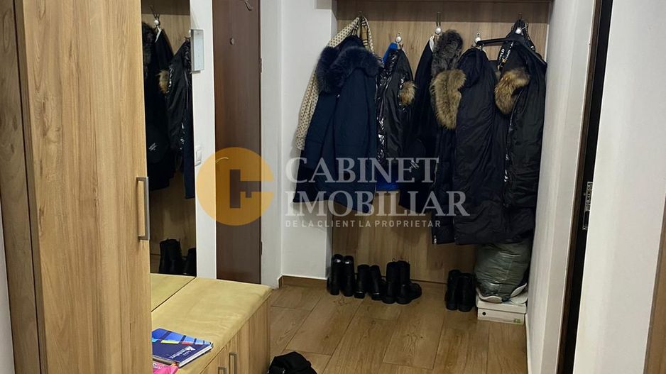 Cug -Providenta Etaj 2 Apartament cu 2 Camere Decomandat 52 mp - Poză 4