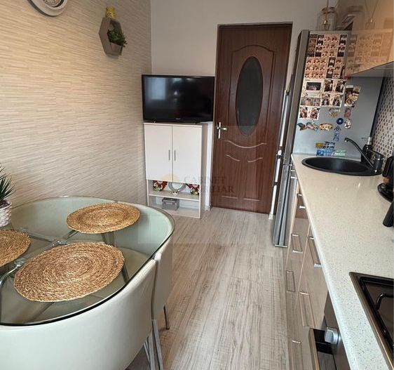 2 camere  ~ 58mp ~ 1980 ~  metrou 1 Decembrie - Poză 5