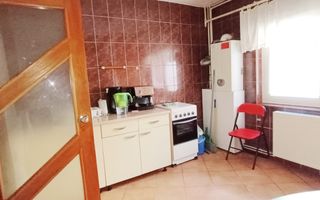 Apartament cu 3 camere decomandate,Carpatilor-Judetean - Poză 14