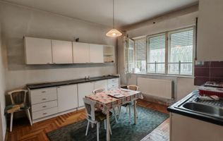 Casa individuala,Brasovul Vechi-Nicopole,P+E,3 cam,165000Eur