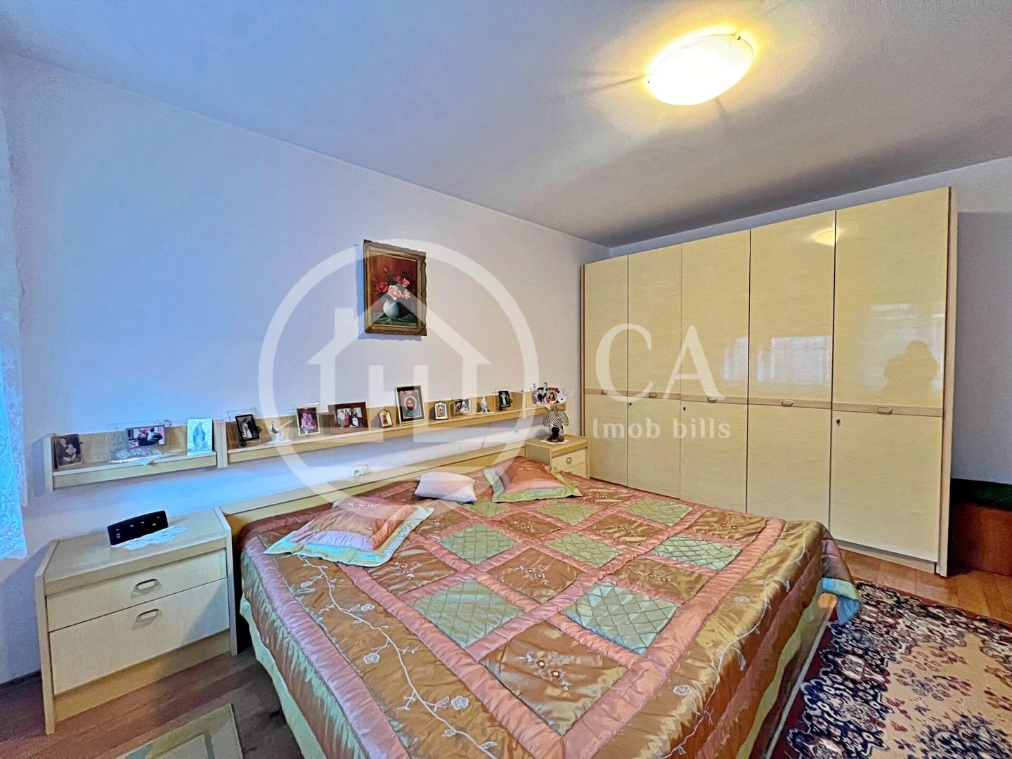 Apartament cu 2 camere de vânzare la curte comuna ultracentral, Oradea - Poză 1