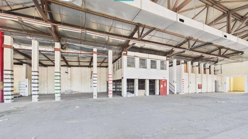 HALĂ INDUSTRIALĂ DE 800 MP DE ÎNCHIRIAT - Poză 3