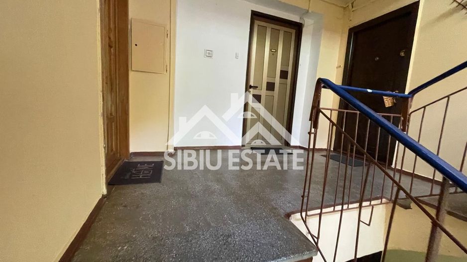 Apartament de vanzare cu 2 camere etaj 3 -Cartier Vasile Aaron - Poză 10