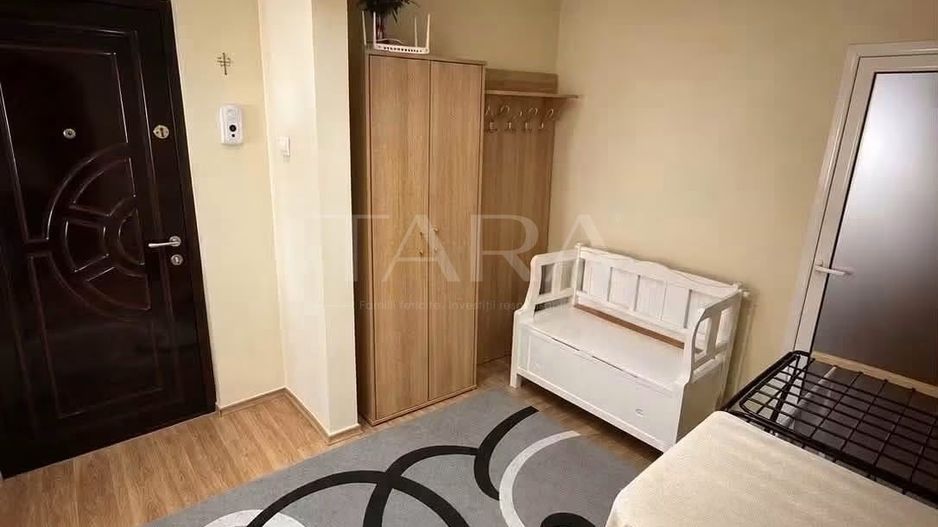 Apartament cu 3 camere, zona Între Lacuri, ulius Mall și FSEGA. - Poză 2