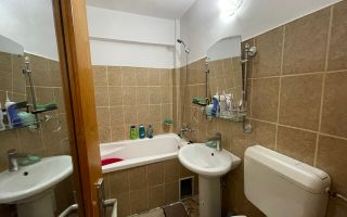 De vânzare apartament cu 3 camere, zona Gării - Poză 6