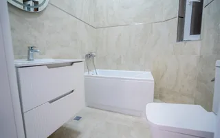 Apartament cu 2 camere, casă la curte comună – Central, Oradea - Poză 13