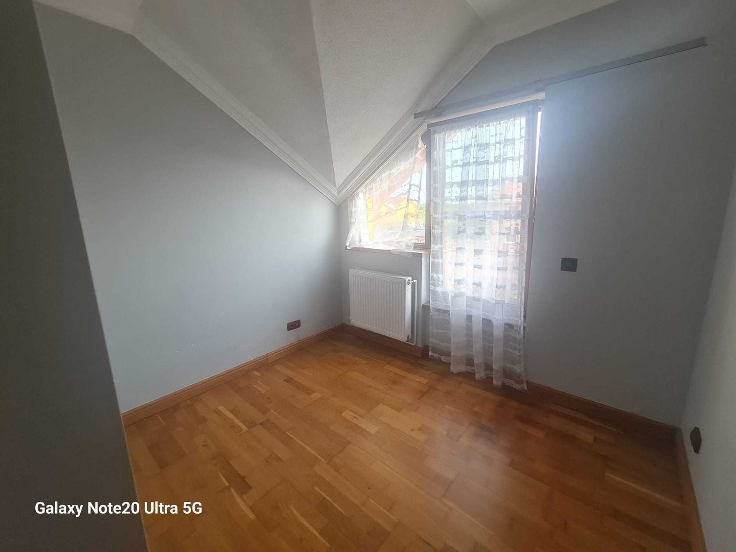 BRASADAS vinde casă 4 cam 3.15 ari zona L Blaga. - Poză 7