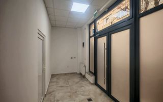 SPAȚIU COMERCIAL | 64 MP | SALA DE AȘTEPTARE - Poză 9