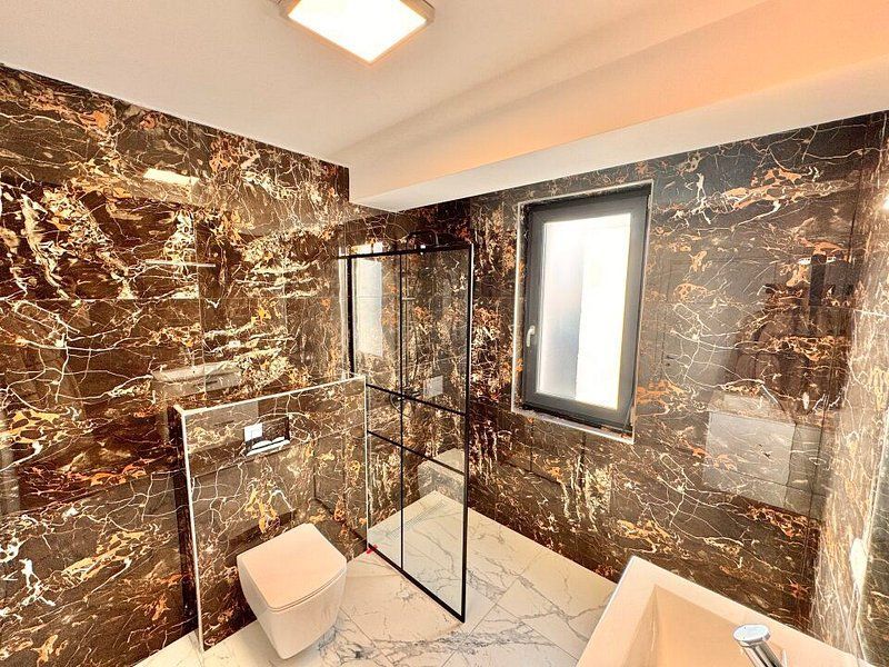 Vila cu bucatarie inclusa -otopeni central - Poză 19