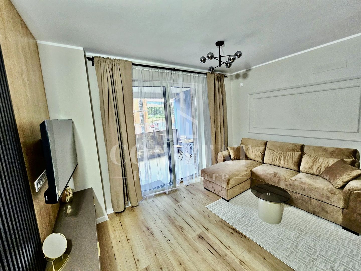 Apartament ultrafinisat | 3 camere | Zona Str Tineretului - Poză 3
