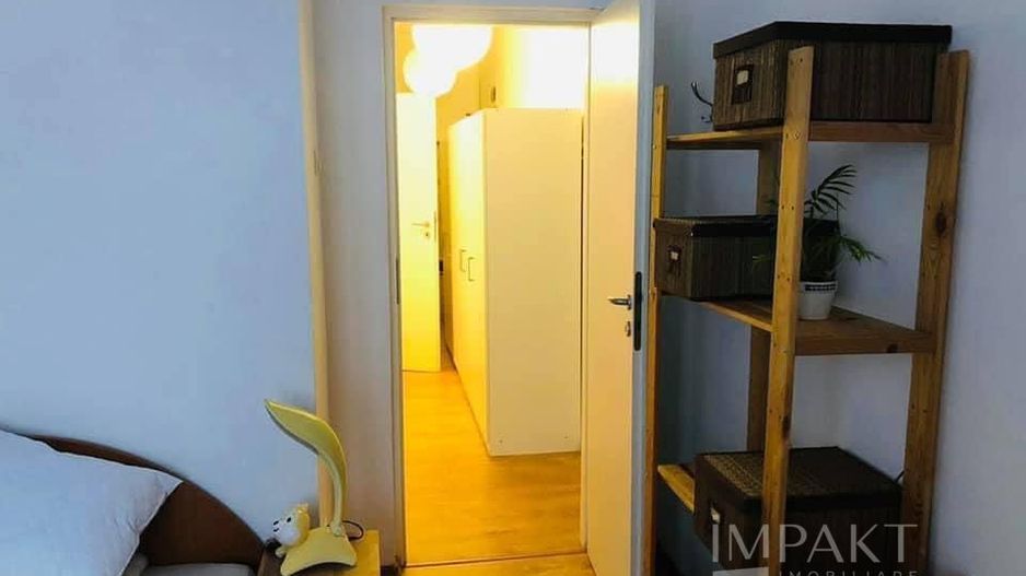 Apartament cu 2 camere langa parcul central. - Poză 9