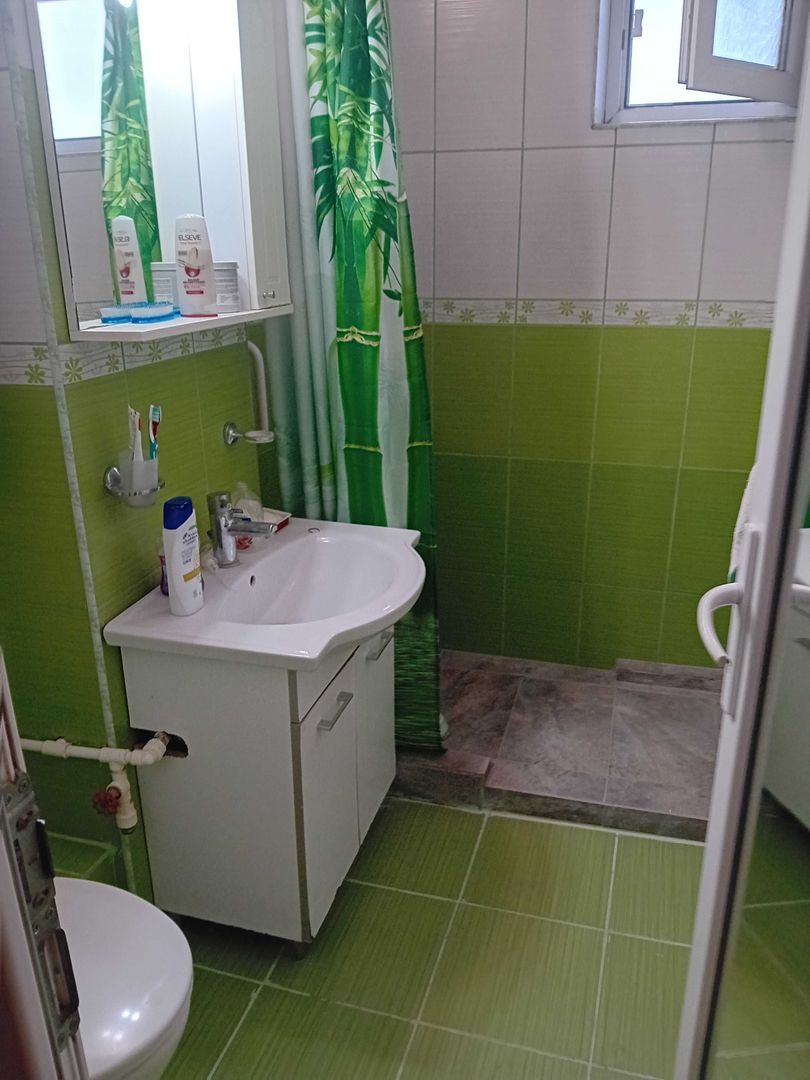 Apartament 3 camere, decomandat, Micro 20 - Poză 8
