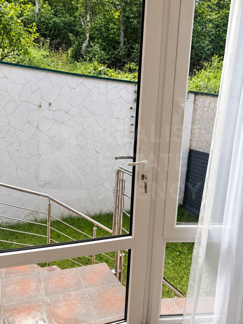 Chirie, casă, 4 camere, Strada Calea Iesilor, Buiucani - Poză 3