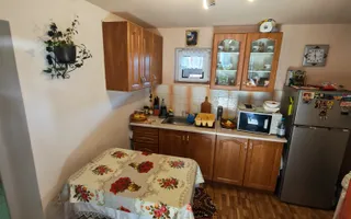 Casă cu teren generos Ghiroda vatra veche - Poză 14